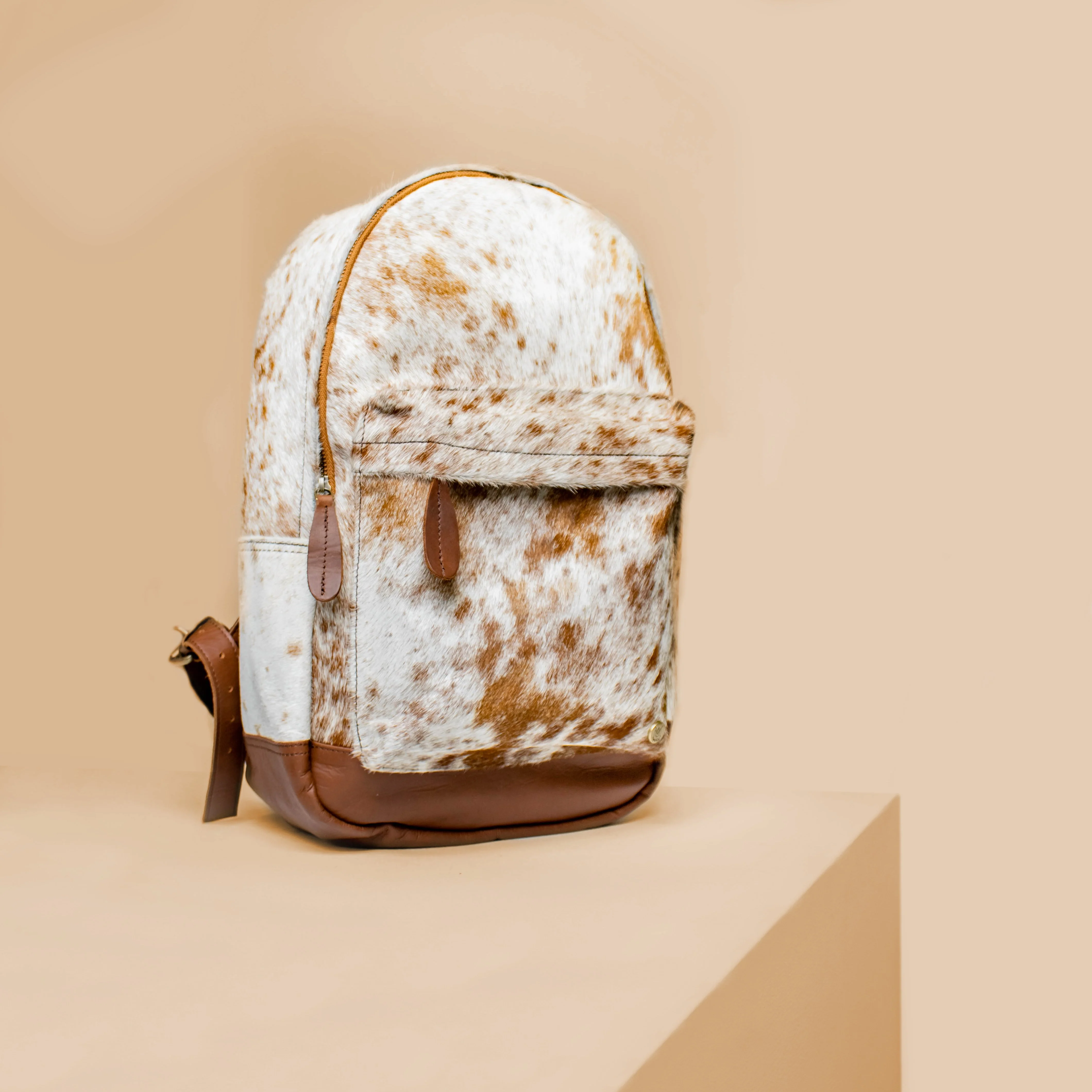 The Classic Cowhide Backpack - Image 2