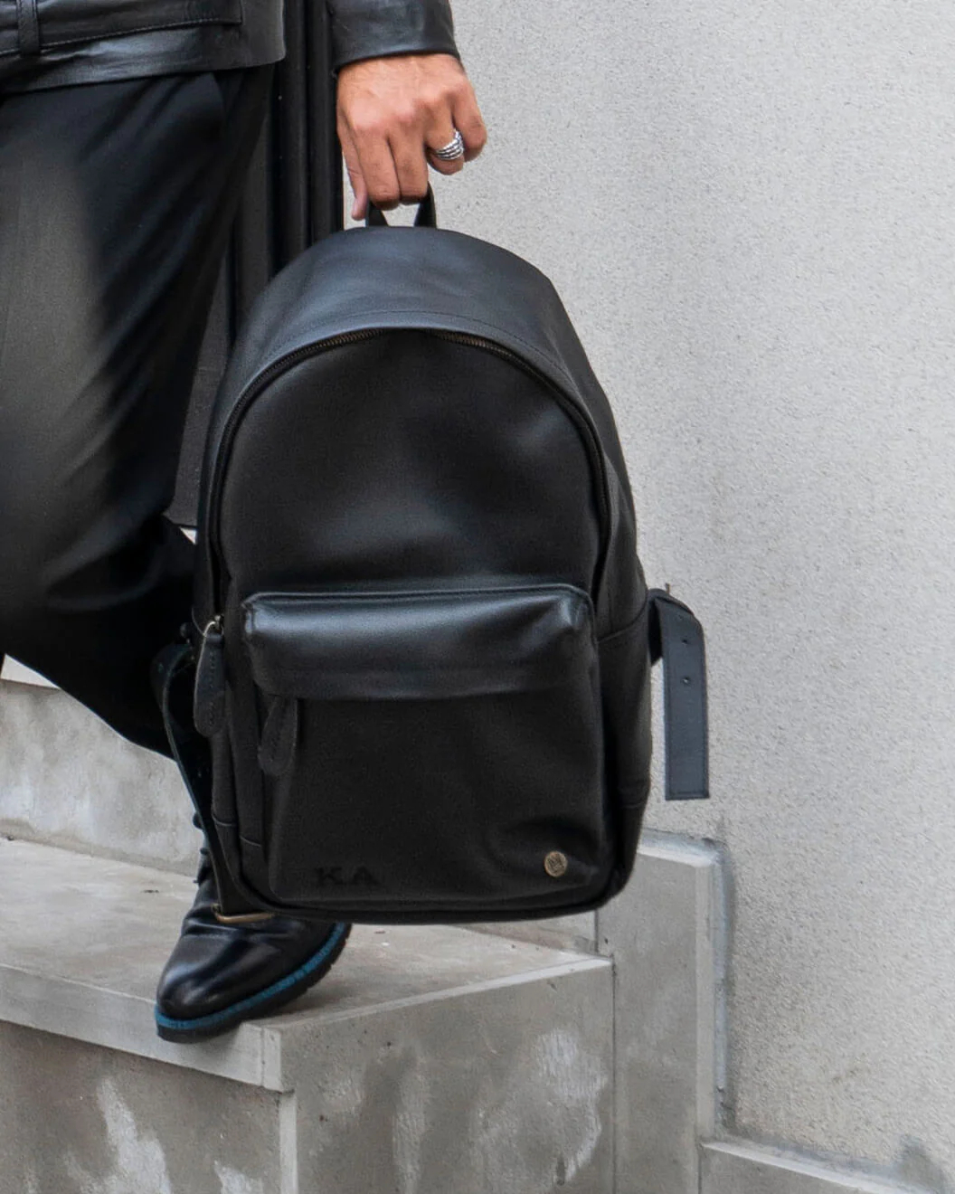 Custom Branded Leather Backpacks - Image 11