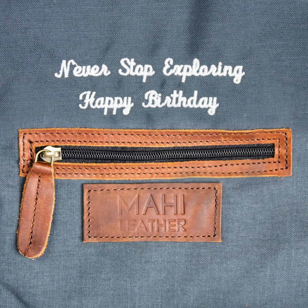 The Classic Canvas Wash Bag - Image 4