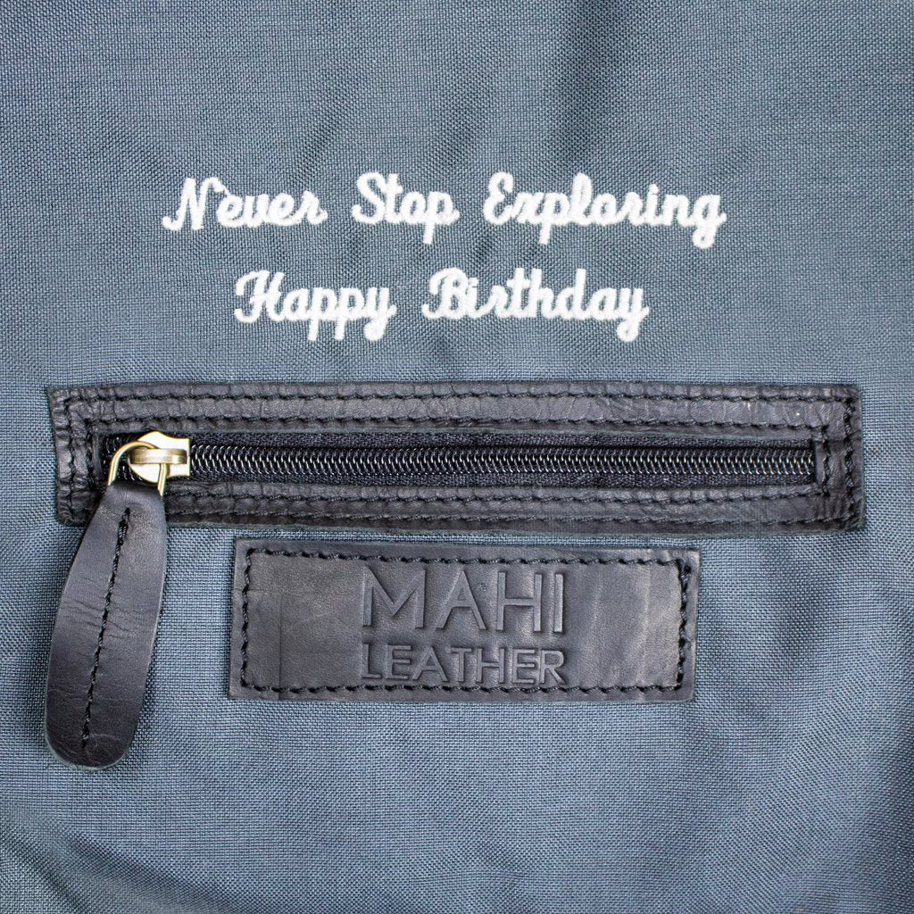 The Classic Canvas Wash Bag - Image 4