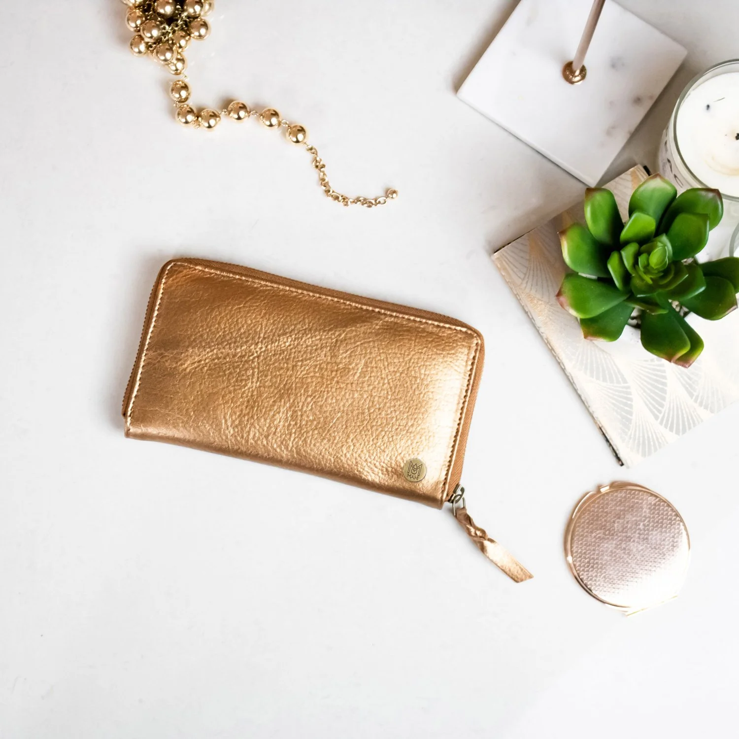 The Classic Purse - Image 2